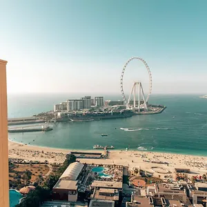 5* Отель Amwaj Rotana, Jumeirah -