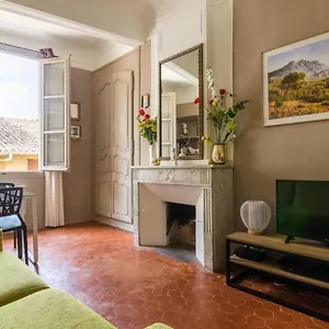 Anis Furnished Flat Apartment Aix-en-Provence