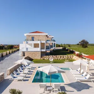 https://anna-mare-luxury-apartments.hotelschalkidiki.net