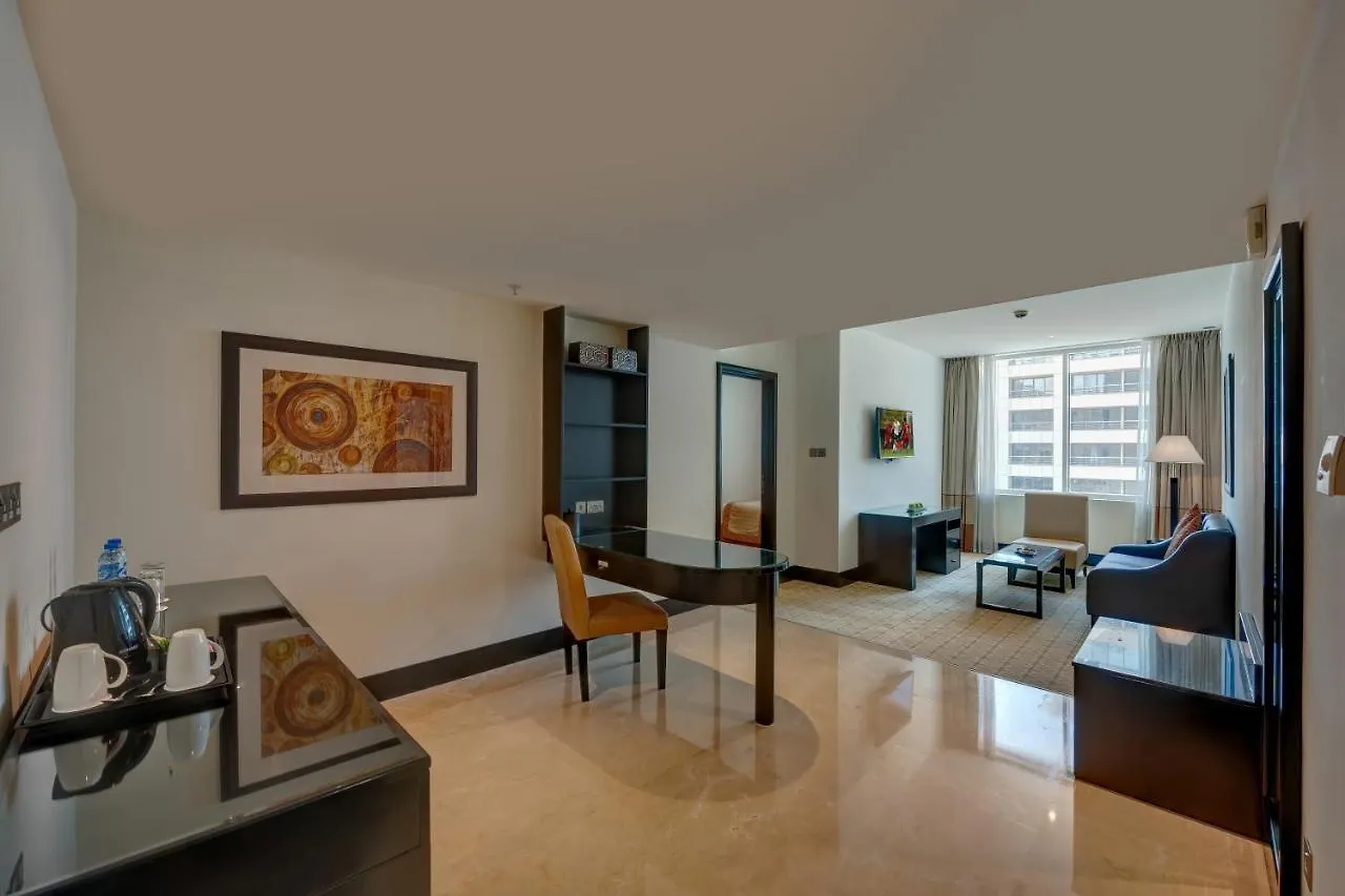 Holiday Inn Dubai Al Barsha By Ihg 4*,  Emirati Arabi Uniti