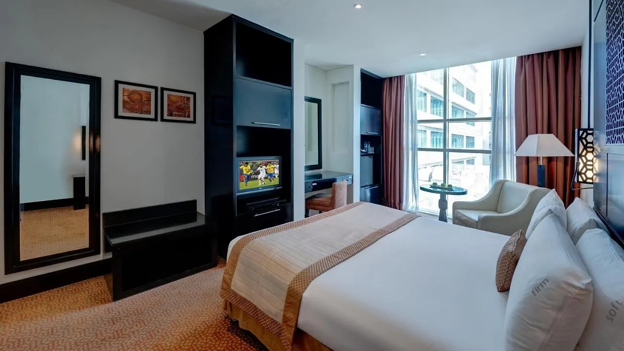 Holiday Inn Dubai Al Barsha By Ihg 4*,